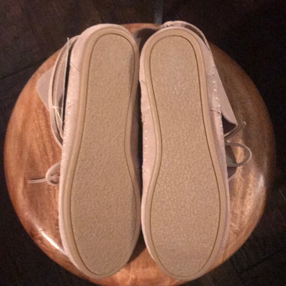 Toms Zahara Bootie - Picture 5 of 5